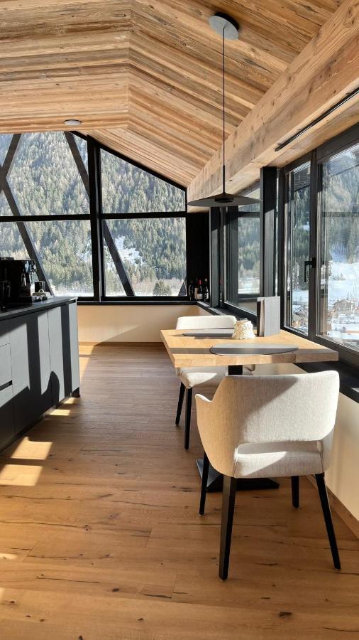 Amus Suites Dolomites Антерсельва-ди-Меццо Экстерьер фото