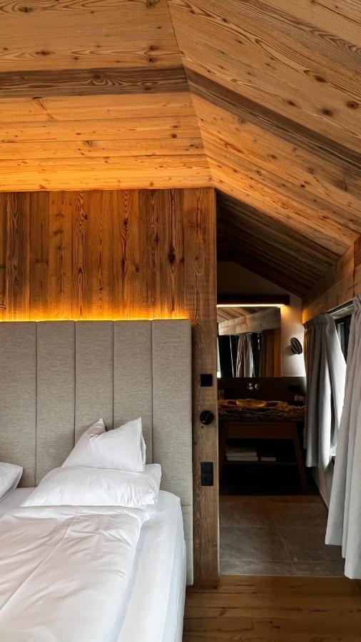 Amus Suites Dolomites Антерсельва-ди-Меццо Экстерьер фото